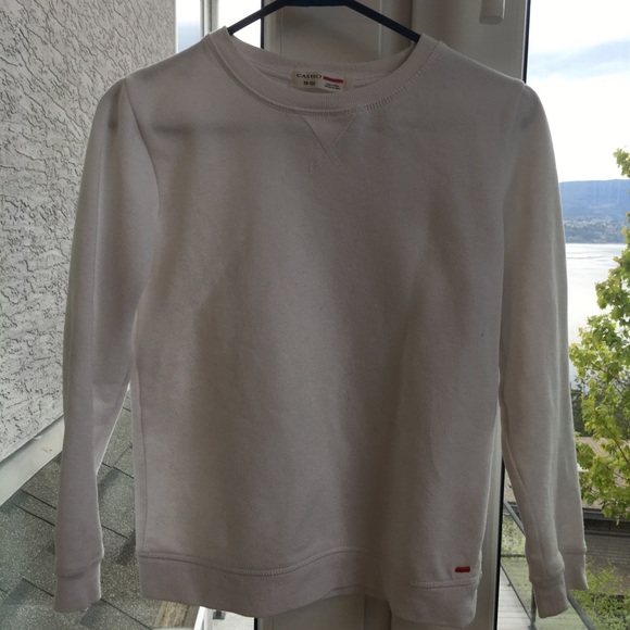 white sweatshirt - Picture 1 of 1